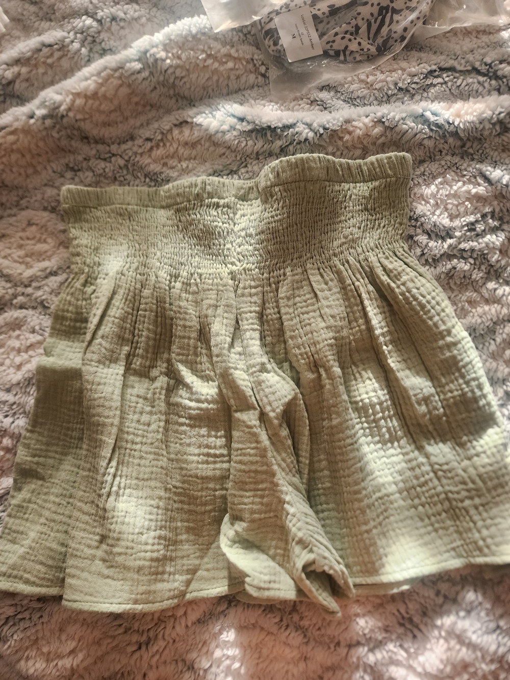 High-Waist Smocked Light Green Women’s Shorts